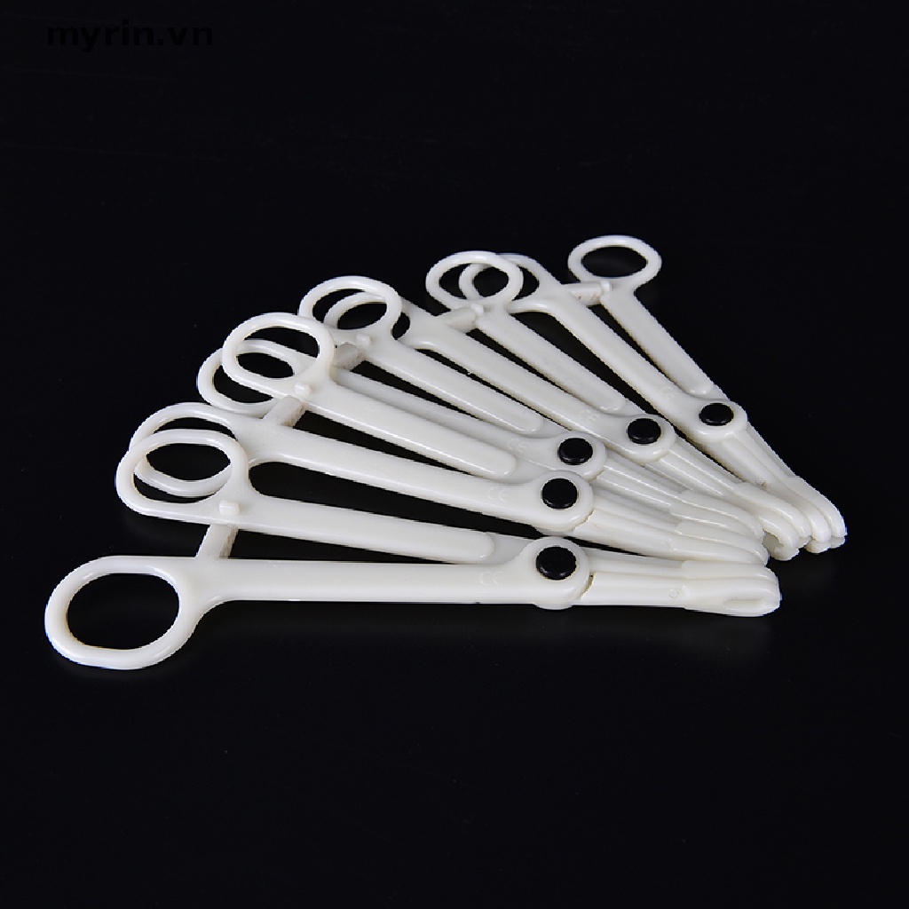 1 Dụng Cụ Hỗ Trợ Xỏ Khuyên Tai Bằng Nhựa JB