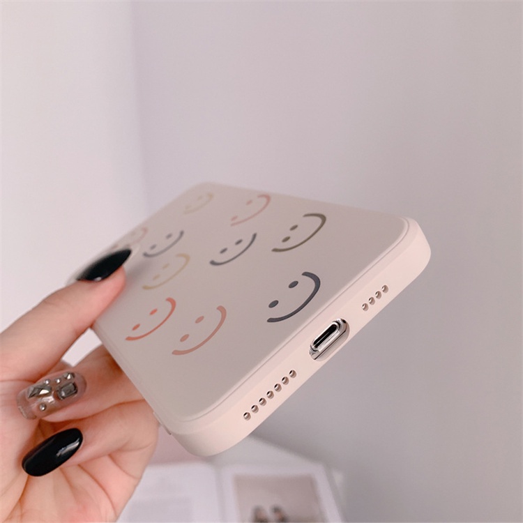 Ốp điện thoại mặt cười may mắn cho iPhone 6/6plus/6s/6splus/7/7plus/8/8plus/x/xs/xr/xsmax/11/12/13/pro/max/promax/plus | BigBuy360 - bigbuy360.vn
