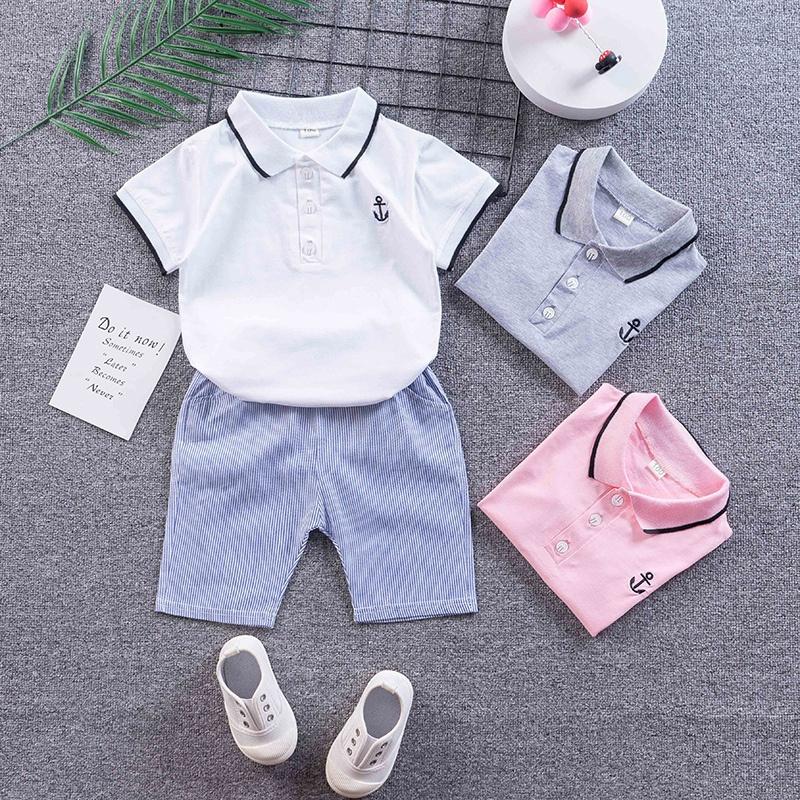 Bộ áo thun polo và quần đùi thời trang dành cho bé trai