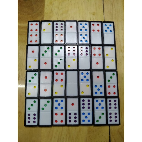 Hộp Đồ Chơi Bộ Cờ DOMINO Bằng Nhựa