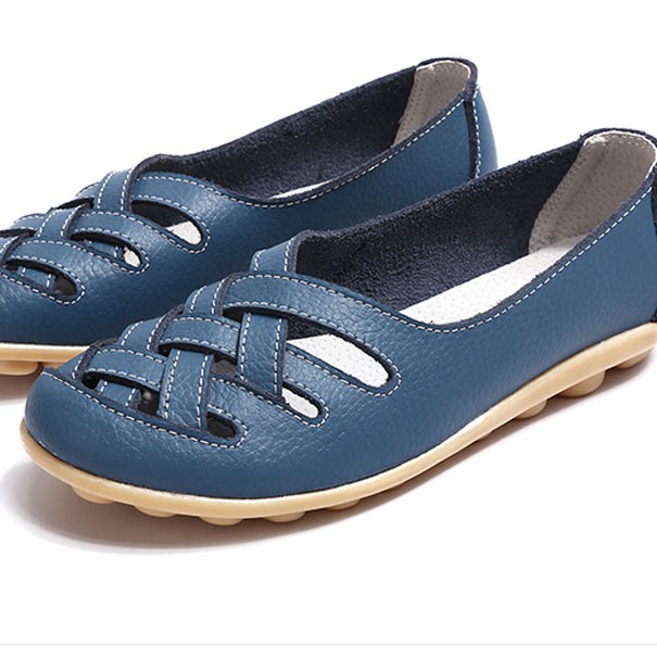 Giày Da Thật Đục Lỗ Thoáng Khí Siêu Nhẹ Cho Phụ Nữ Trung Niên | BigBuy360 - bigbuy360.vn