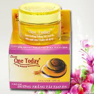 Kem dưỡng trắng tái tạo da one today