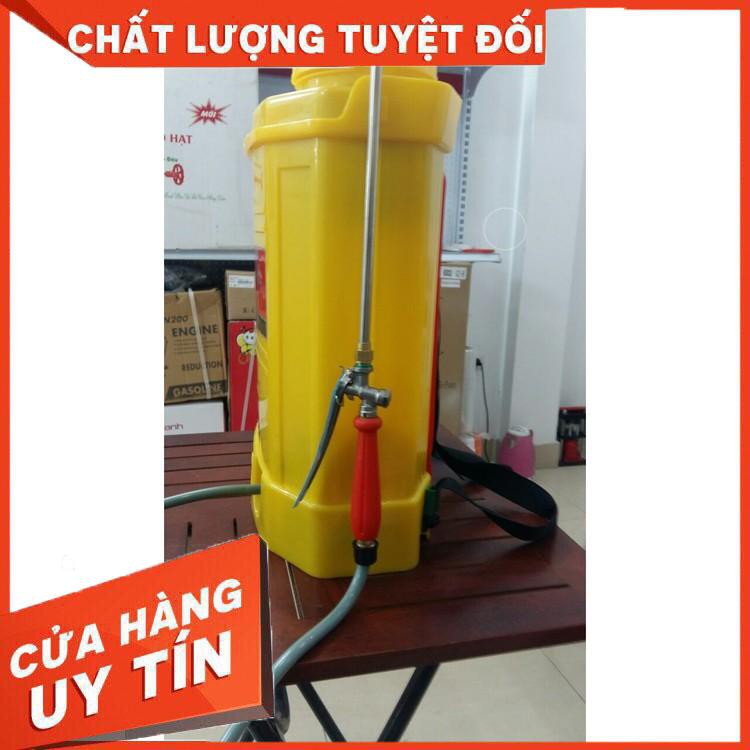 ( Sale cuối năm )Bình xịt điện, acquy Oshima KCT 16 lít ( tặng kèm 1 chai tẩy đa năng làm trắng vật dụng ) Chất lượng