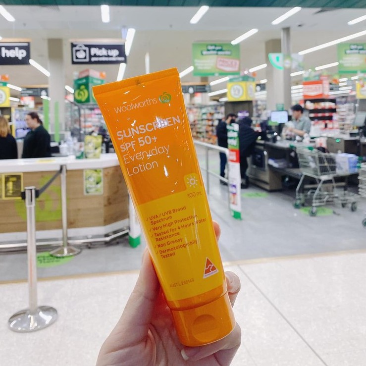 Kem Chống Nắng Woolworths Everyday Sunscreen SPF 50+ 100ml ( Nội địa Úc)