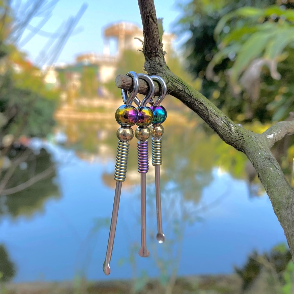 Móc ráy tai đã lên màu titan cực chất EDC simple