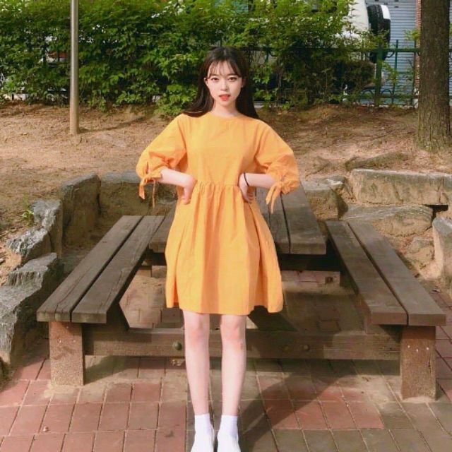 Đầm bbd màu vàng cute