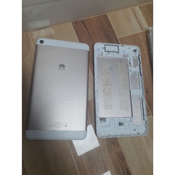 vỏ lưng huawei tab t1 701 màu vàng zin