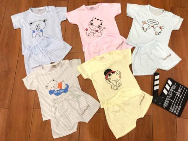 Set 5 bộ cotton kẻ noubaby cho bé