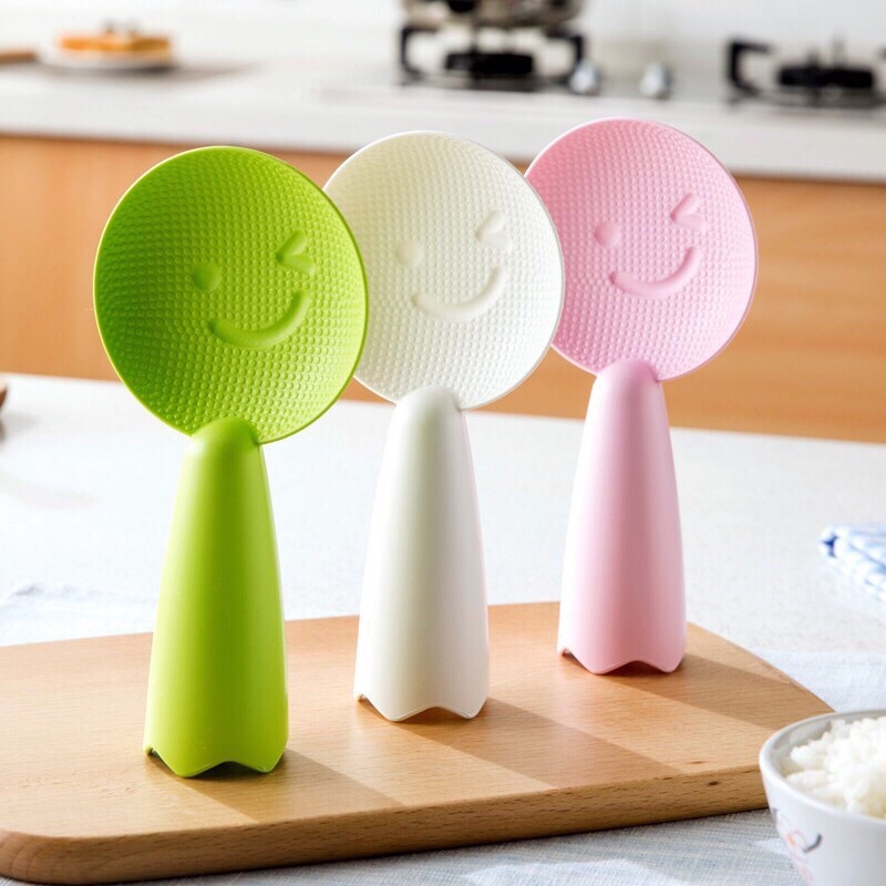 Muỗng múc cơm hình mặt cười chống dính