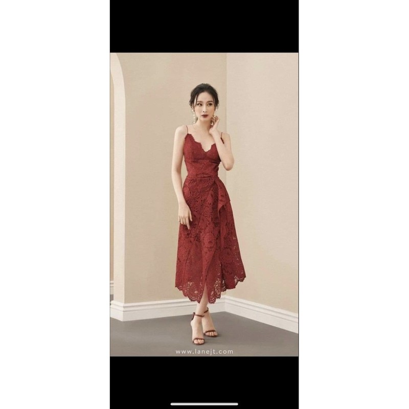 Đầm lane jt sz s mau đen eo 67,
