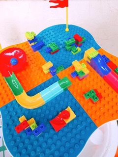 Bàn Lego cho bé