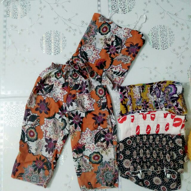 Chuyen si Set bộ voan