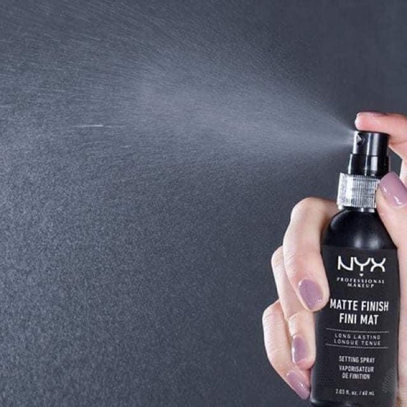 Xịt khoáng khoá lớp trang điểm Nyx make setting spray | BigBuy360 - bigbuy360.vn
