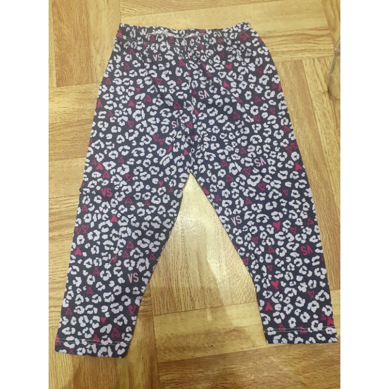 Quần cotton thu đông legging dài bé gái size 1-8T, cho bé từ 9-21kg. Chất cotton 4 chiều đẹp, đanh tay, dày dặn