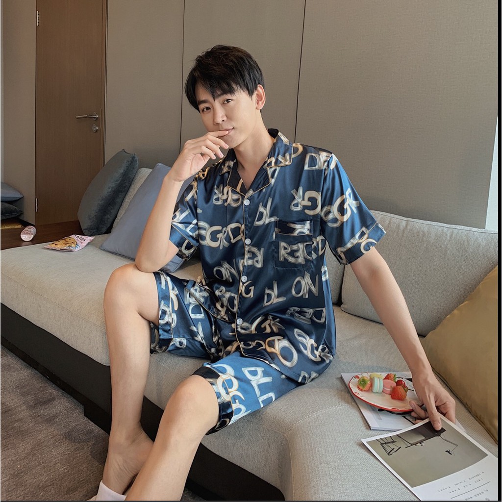 Bộ bộ pijama cộc tay couple nam nữ chất vải lụa phi bóng siêu mát | BigBuy360 - bigbuy360.vn