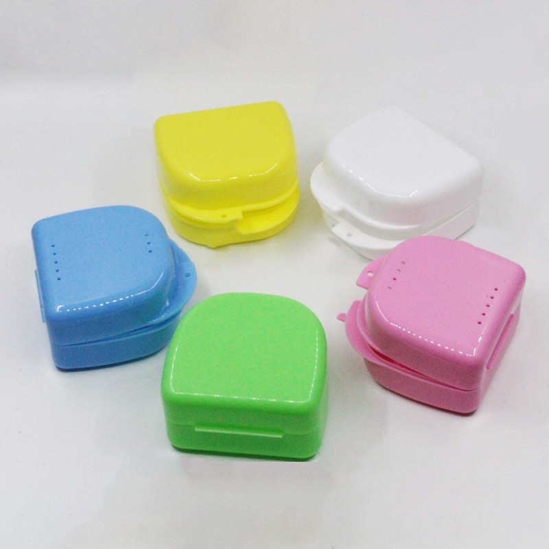 HỘP ĐỰNG MÁNG , HÀM GIẢ NHA KHOA