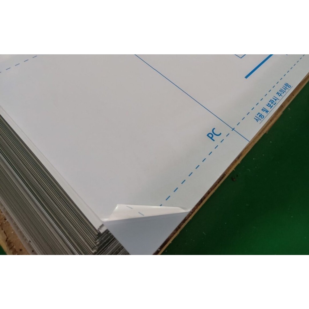 Tấm tản sáng Polycarbonate dày 1.8mm chuyên dùng làm hộp đèn