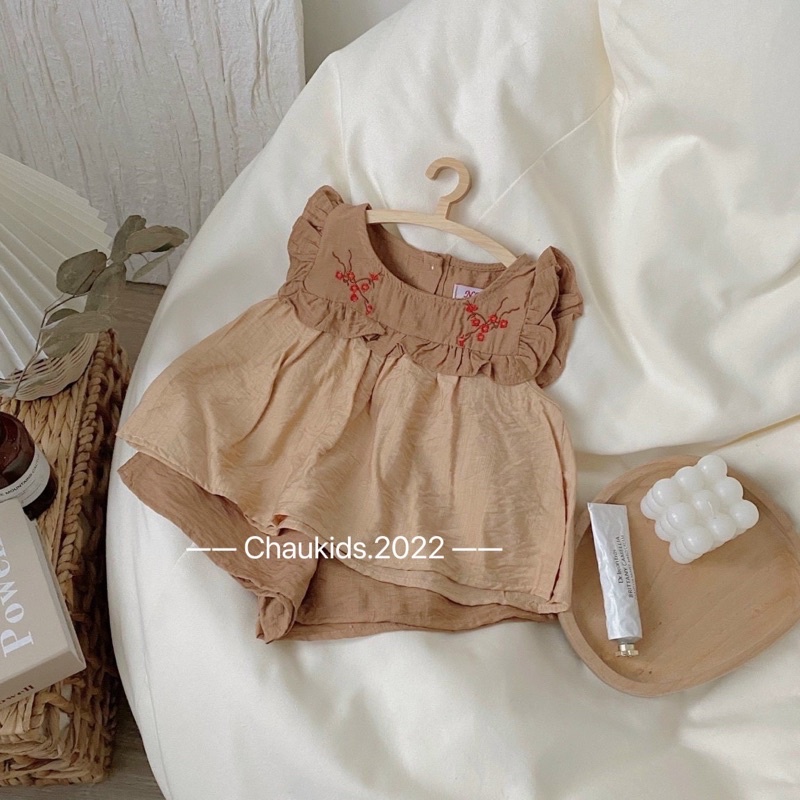 bộ đũi cổ thêu hoa đỏ ck cho bé