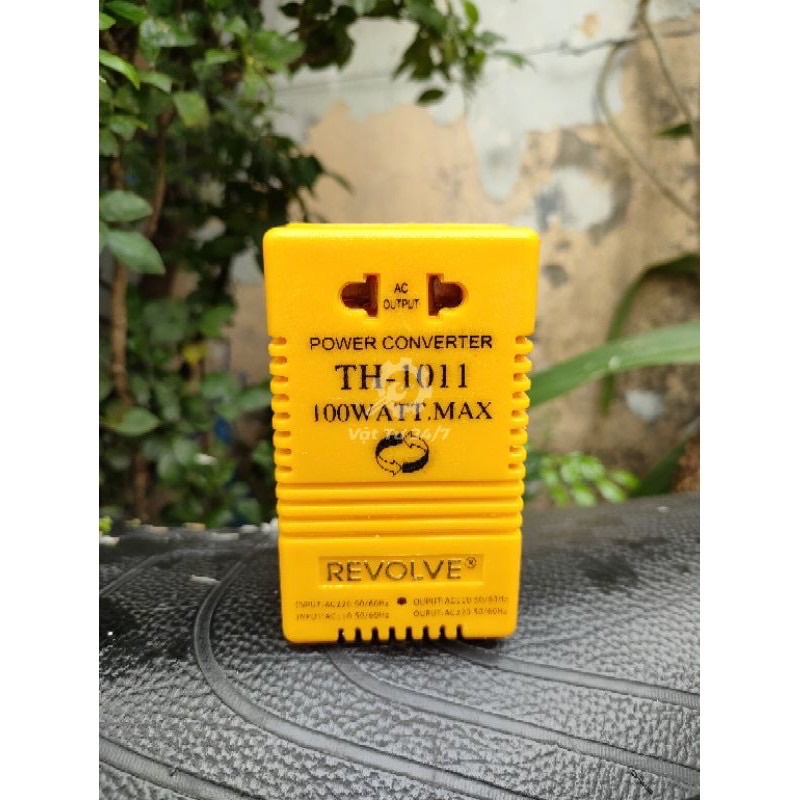 ♣◄☁Biến áp điện Power converter từ 220V ra 110V và ngược lại Revolve 80w 100w Hàng Việt Nam