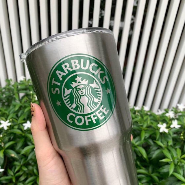 Ly Starbucks