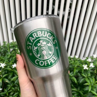 Ly Starbucks