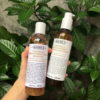 Sữa rửa mặt hoa cúc + toner hoa cúc kiehls
