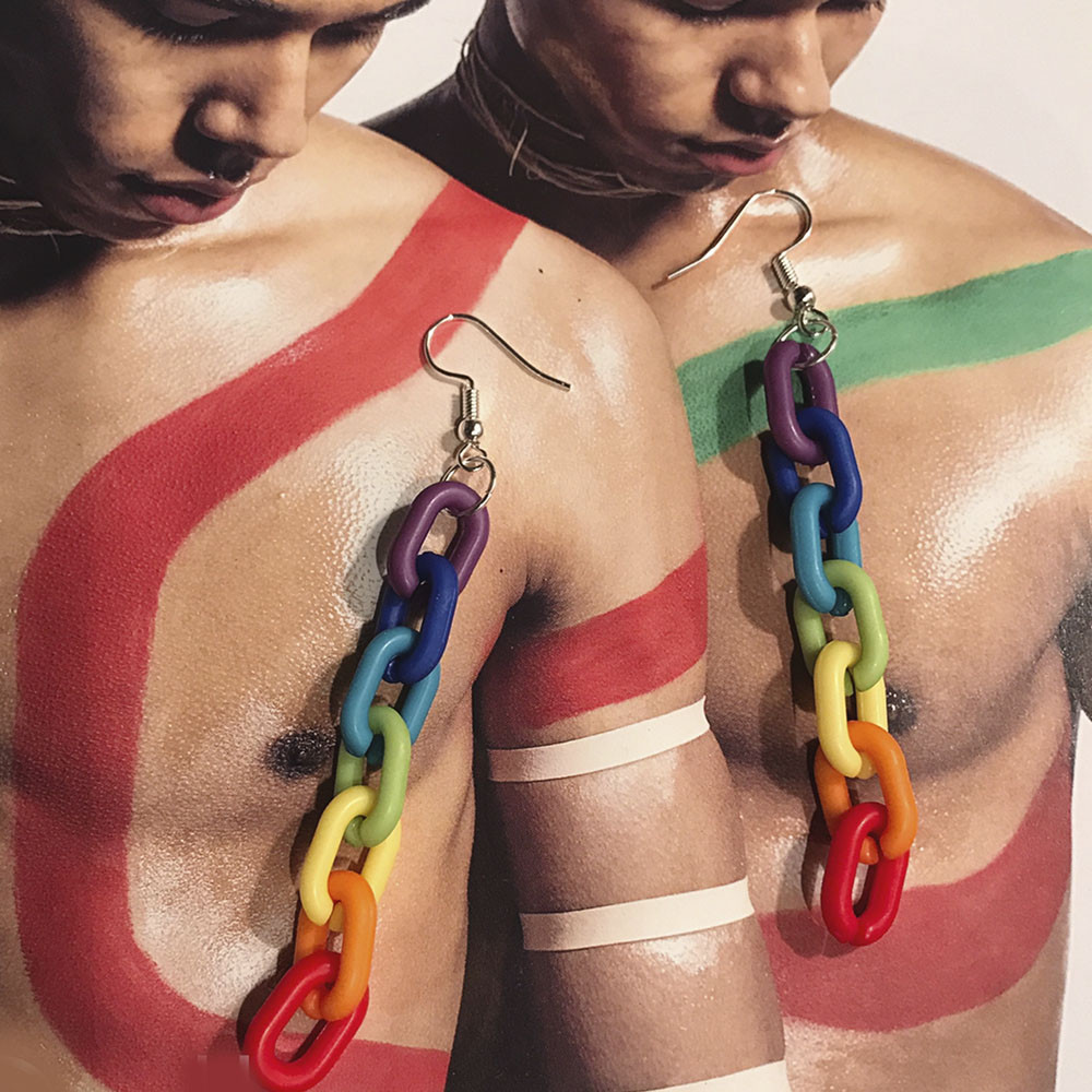 Khuyên tai nữ dáng dài phong cách độc đáo và cá tính