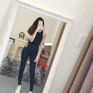 Topshop cạp cao trên rốn