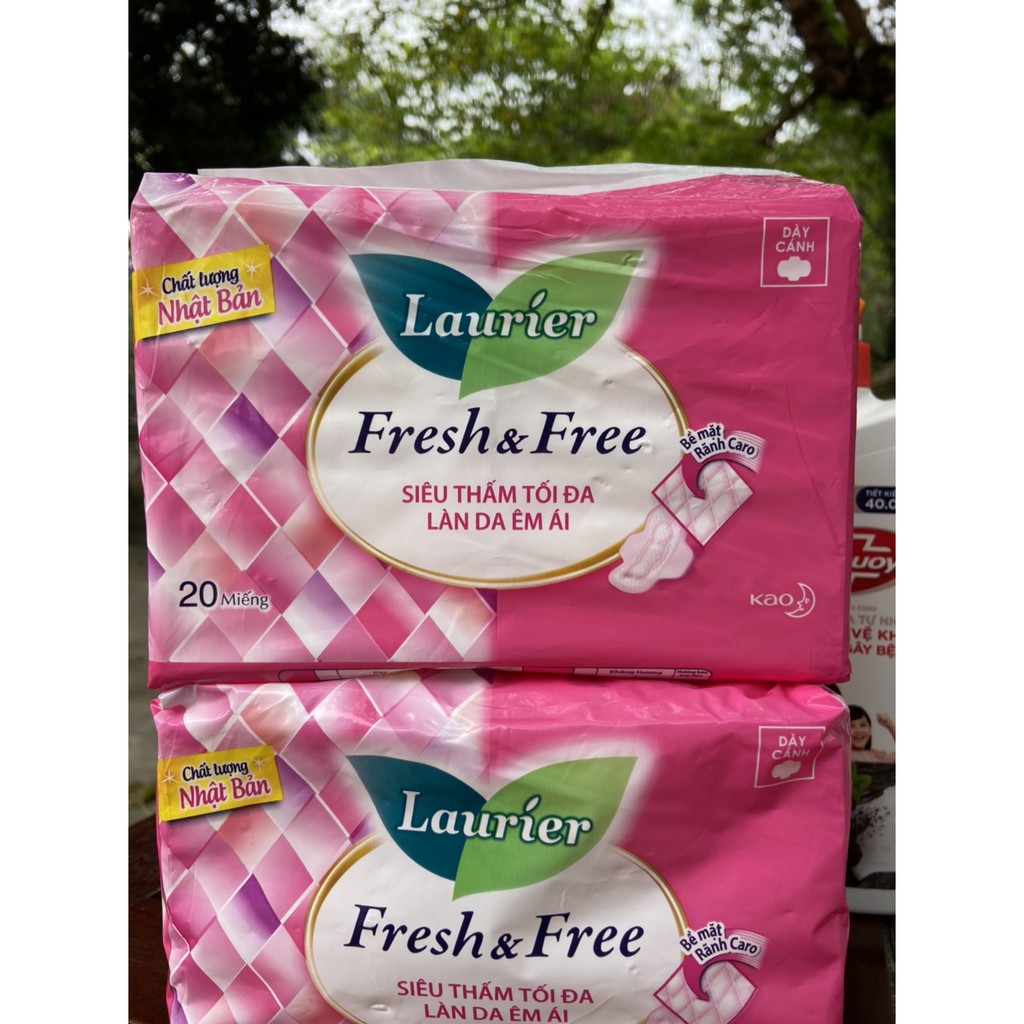 BĂNG VỆ SINH LAURIER FRESH &amp; FREE DÀY CÁNH 20 miếng 22cm