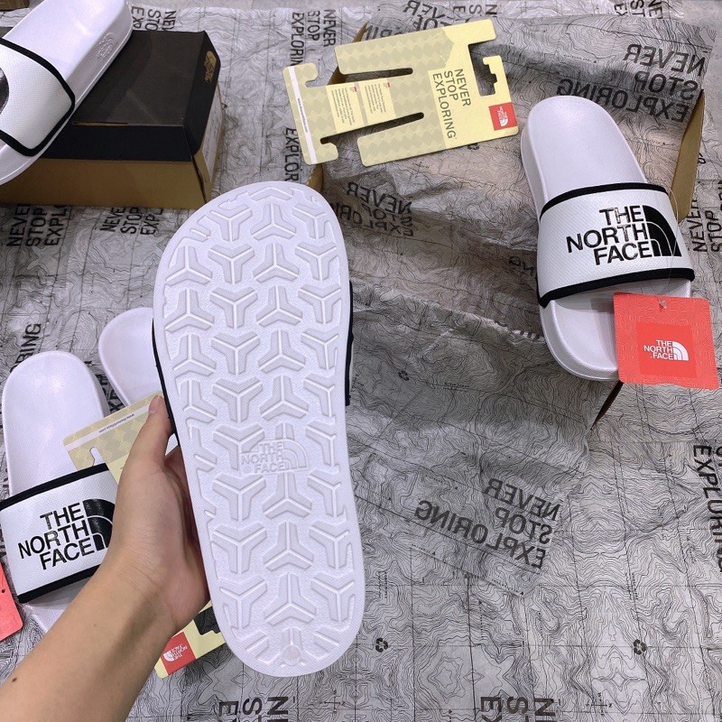 *HÀNG CHÍNH HÃNG* DÉP THE NORTH FACE WHITE BLACK CỰC HOT XỊN XÒ