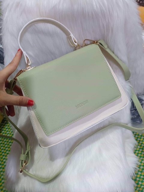 [Mã FAMAYWA2 giảm 10k đơn từ 50k] Túi xách nữ micocah phối màu | BigBuy360 - bigbuy360.vn