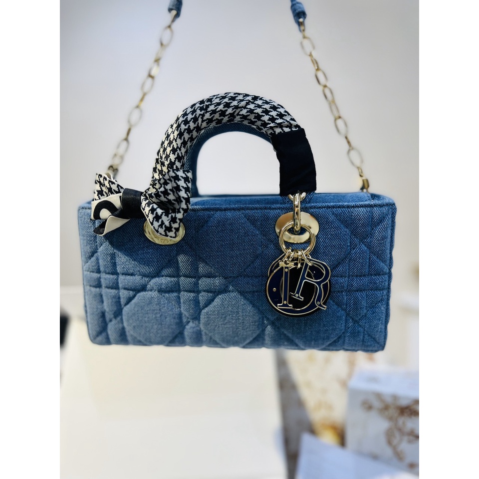 Túi Xách Di.or La.dy Size 27cm Màu Xanh