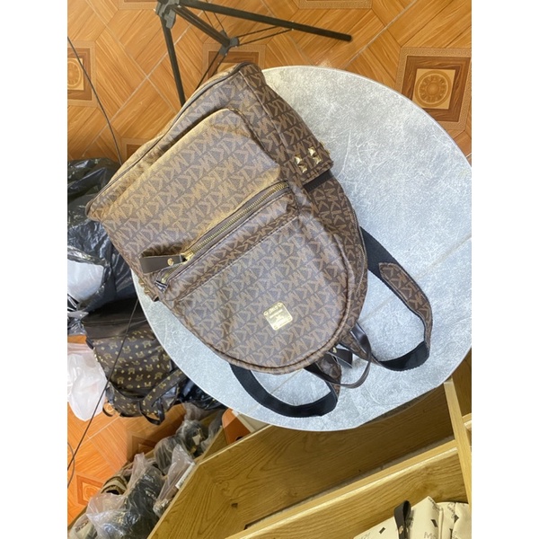 Balo thời trang in hoạ tiết chữ M K size 40vừa A4