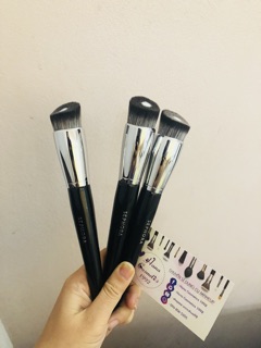 Sephora// cọ nền thần thánh sephora 83 ( tặng lưới bảo vệ cọ)