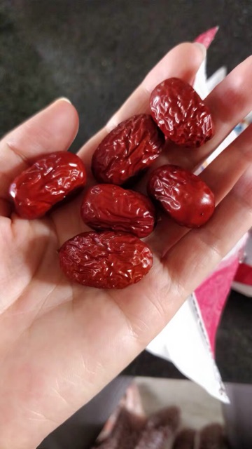 Táo đỏ Tân Cương khô tự nhiên không tẩm đường 500gr