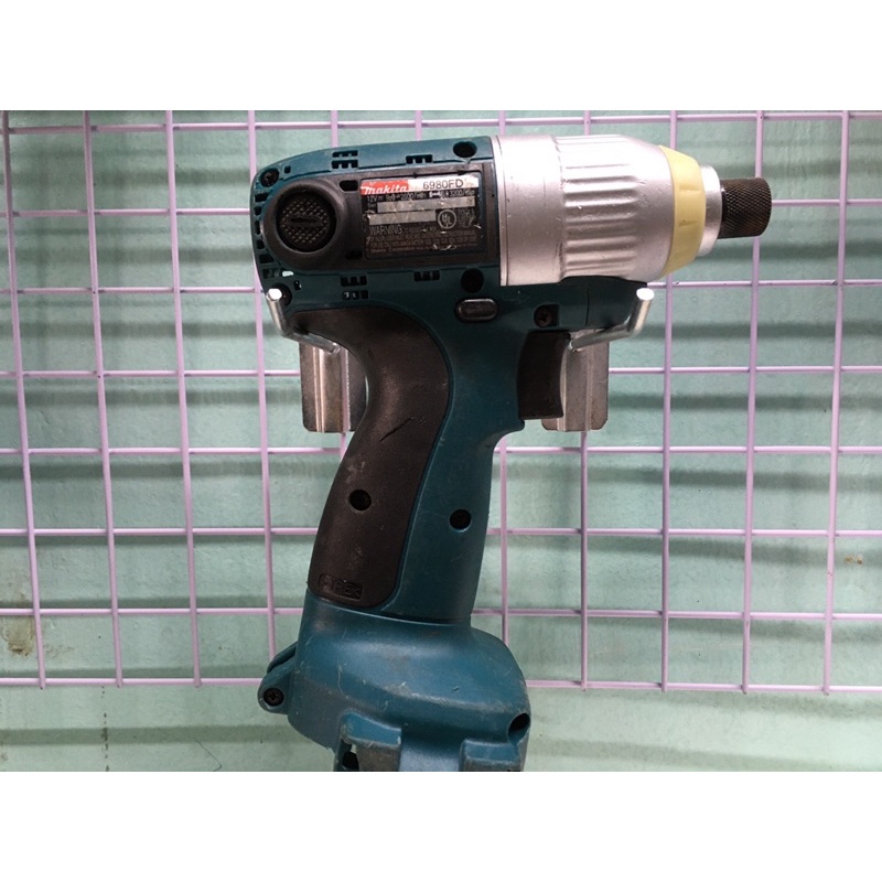 Vít makita khía 12v