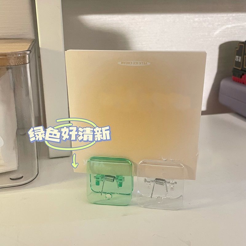 Kẹp Giấy Trong Suốt Hình Vuông Tiện Dụng
