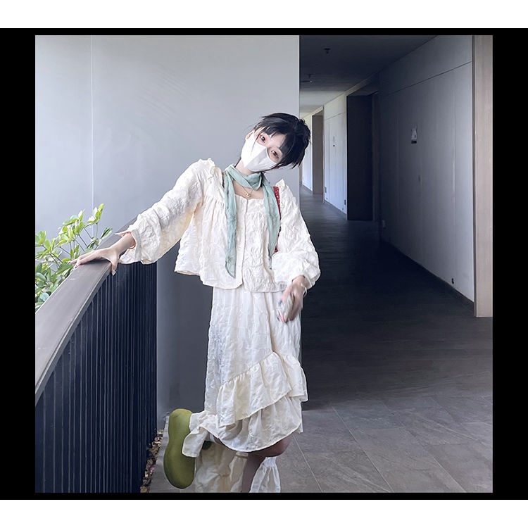 Áo babydoll/ Chân váy móc 3 chiều màu kem tiểu thư