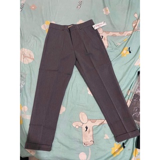 Quần baggy kate lửng