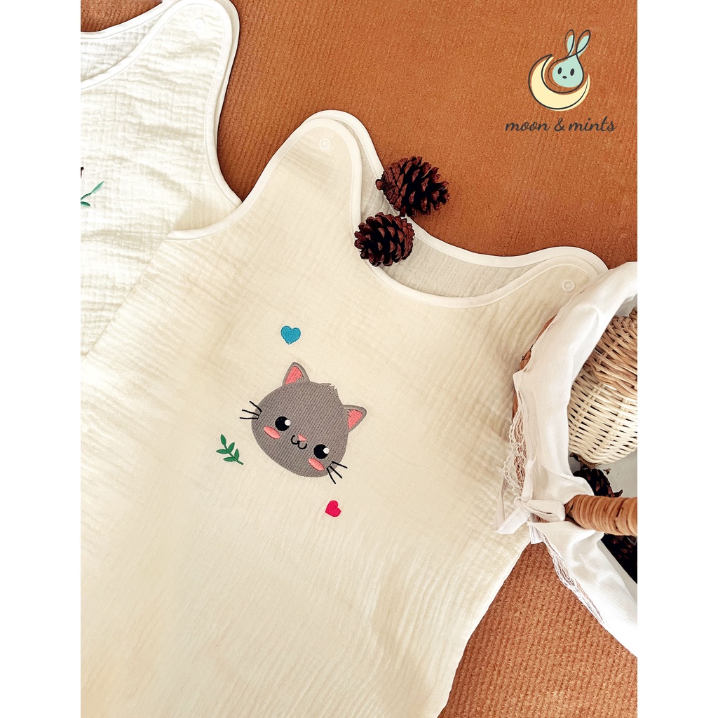 Túi ngủ xô muslin thêu họa tiết cho bé