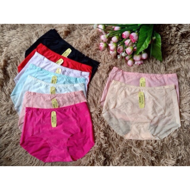 CHUYÊN SỈ: 10 QUẦN THANH LÝ 8818