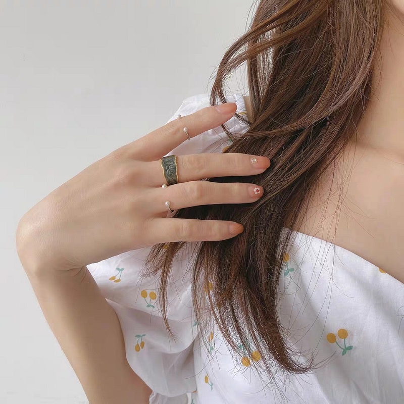 Nhẫn nữ DODDER bằng hợp kim tráng men thiết kế gợn sóng thời trang