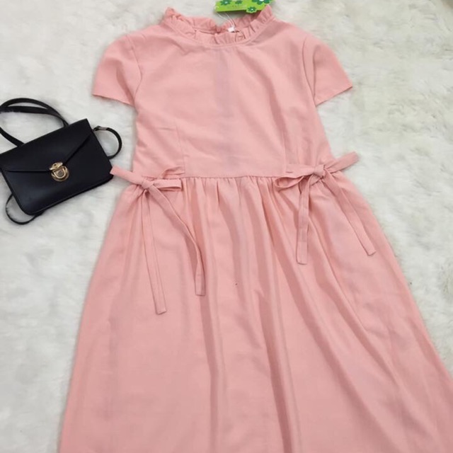 Đầm bầu cột nơ eo