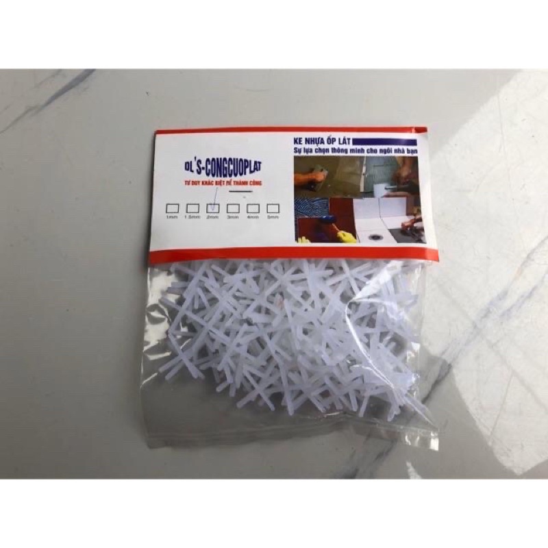 Ke nhựa lát gạch hình chữ thập