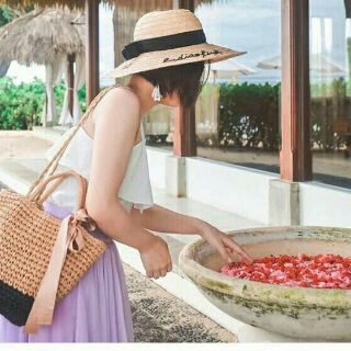 Túi cói buộc nơ vintage