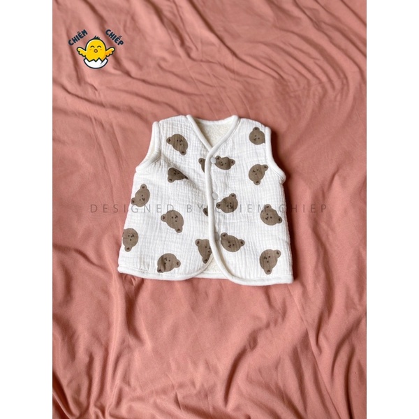 Chiêm Chiếp áo ghi lê áo khoác thiết kế cho bé mặc 2 mặt muslin gấu và vải lông cừu