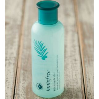Nước hoa hồng trị mụn Innisfree JejuBija Anti-Trouble Skin