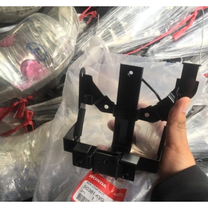 HỘP ĐỰNG BÌNH AB AIR BLADE THÁI 2010 - ZIN CHÍNH HÃNG