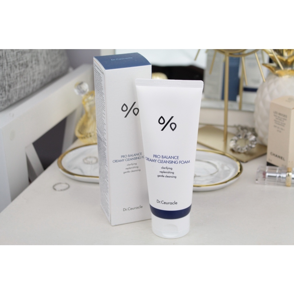Sữa rửa mặt cân bằng da Dr.Ceuracle Pro Balance Creamy Cleansing Foam 150ml