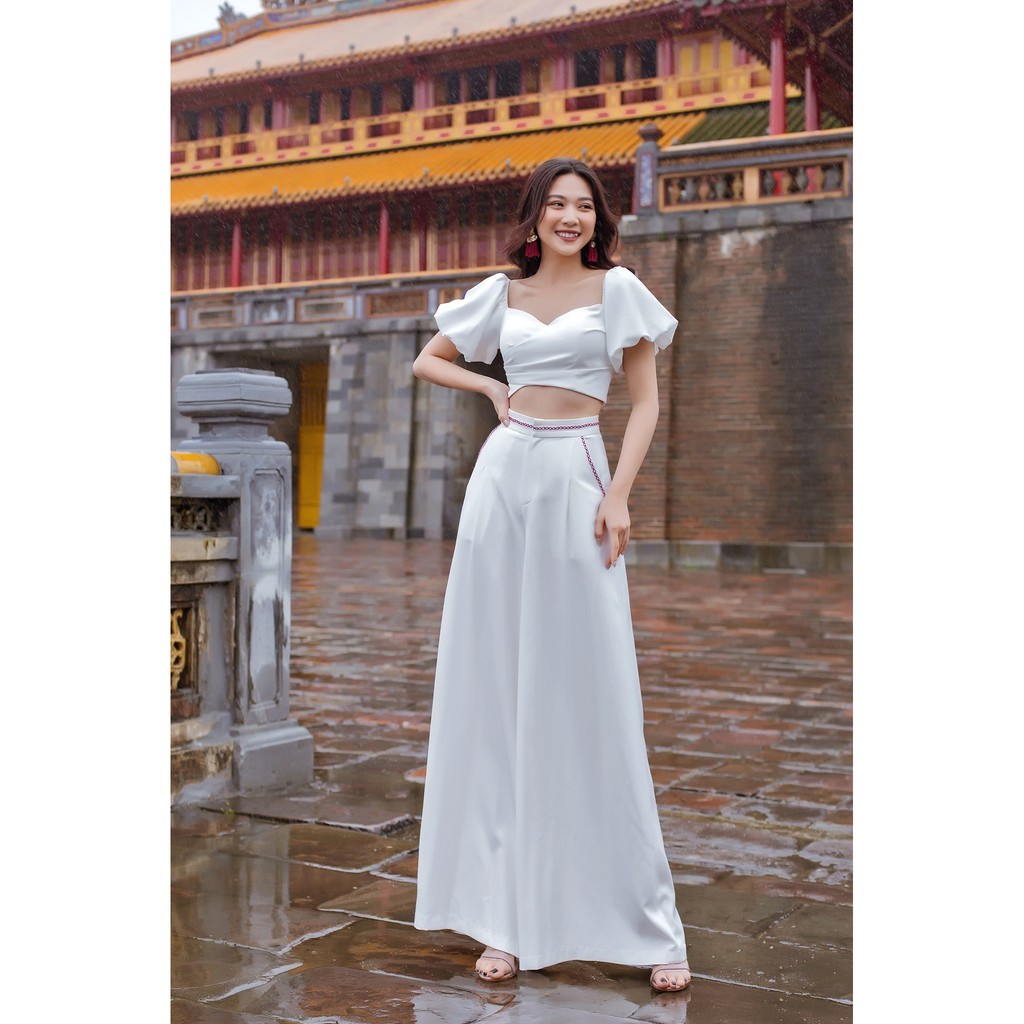 [Mã WASKT304 giảm 15% tối đa 30K đơn 99K] SÒ VINTAGE - ENI Áo croptop tay phồng khóa kéo lưng | BigBuy360 - bigbuy360.vn